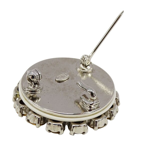 CHANEL White Logo Brooch - Picture 4 of 8